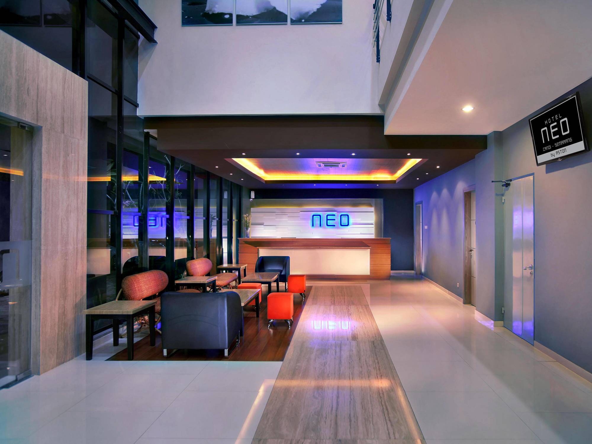 Hotel Neo Candi Simpang Lima - Semarang By Aston Ngoại thất bức ảnh